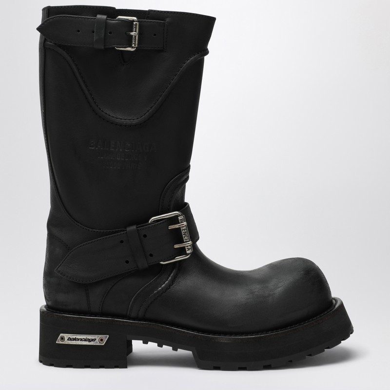 Venom black calfskin boots