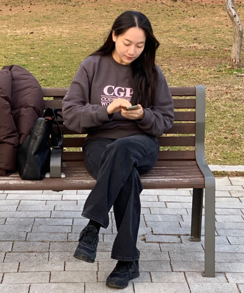  Square Logo Sweatshirt_Charcoal