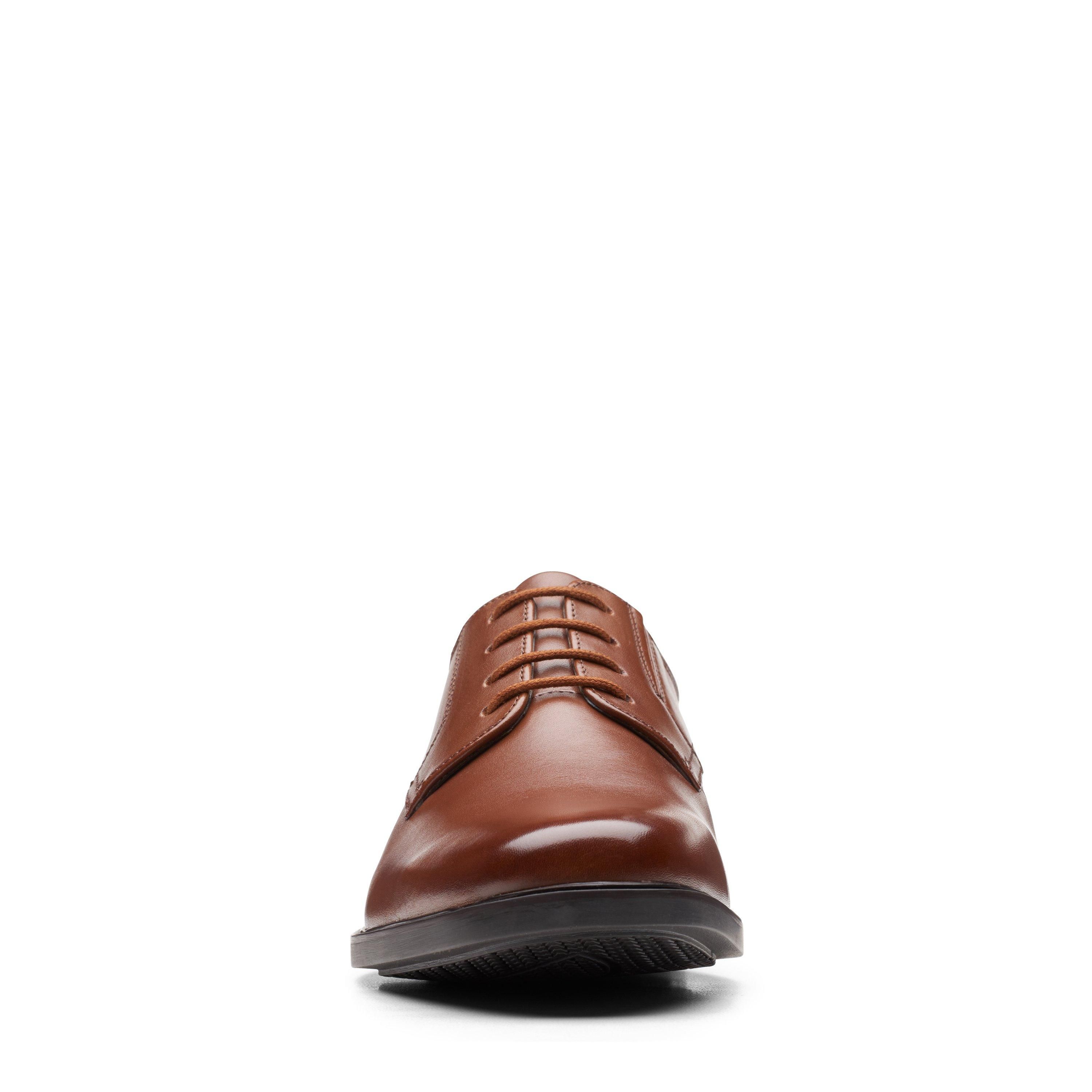 Clarks Men's Howard Walk Dark Tan Leather Lace Up, Derby Shoes in Brown | : 9/Wide Fit