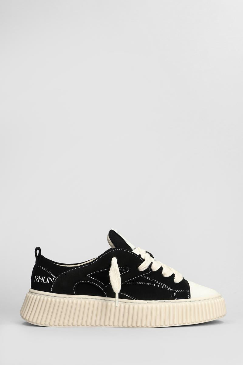Skate Sneakers