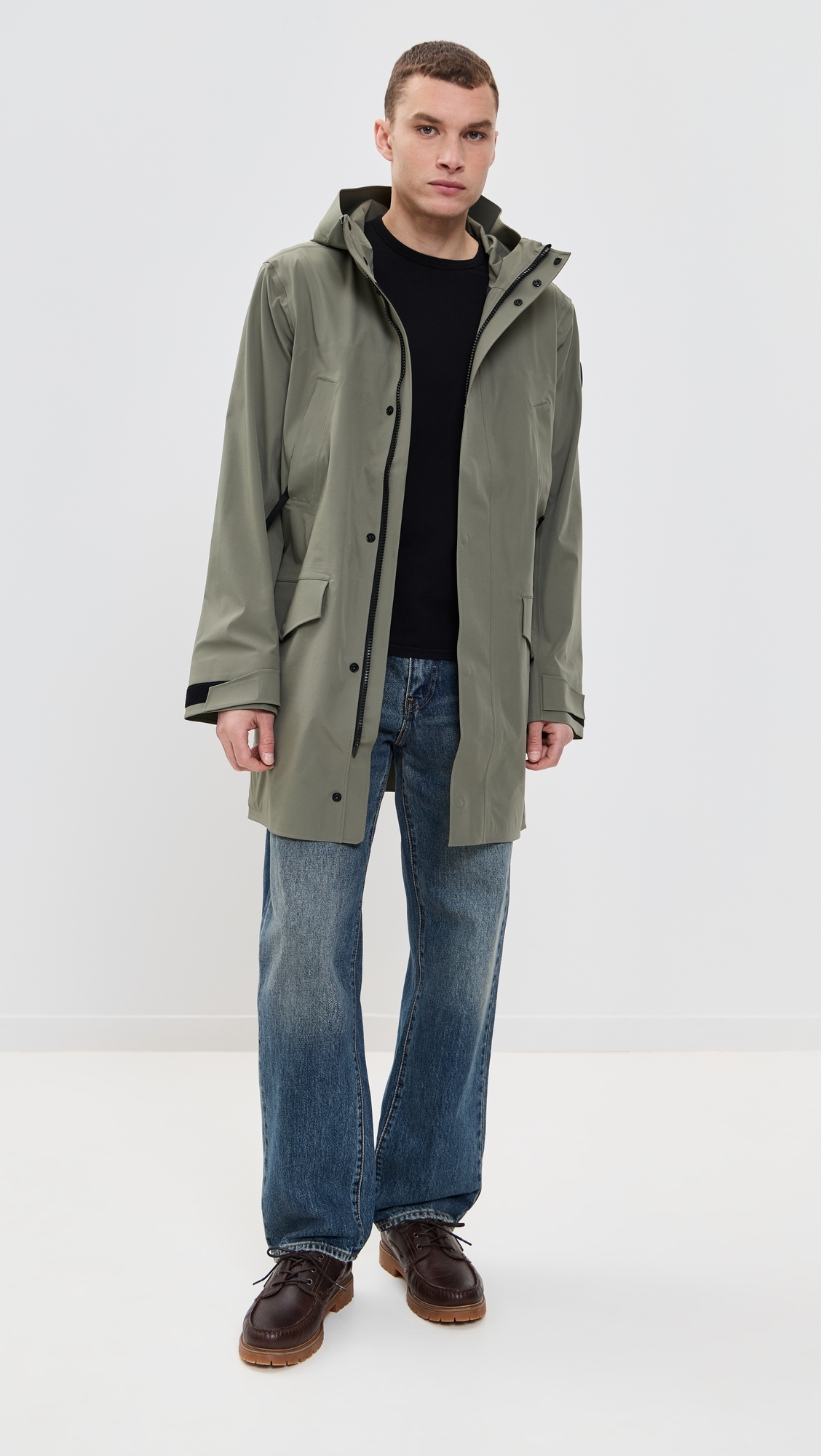 Canada Goose Black Disc Barclay Rain Jacket Smokey Sage
