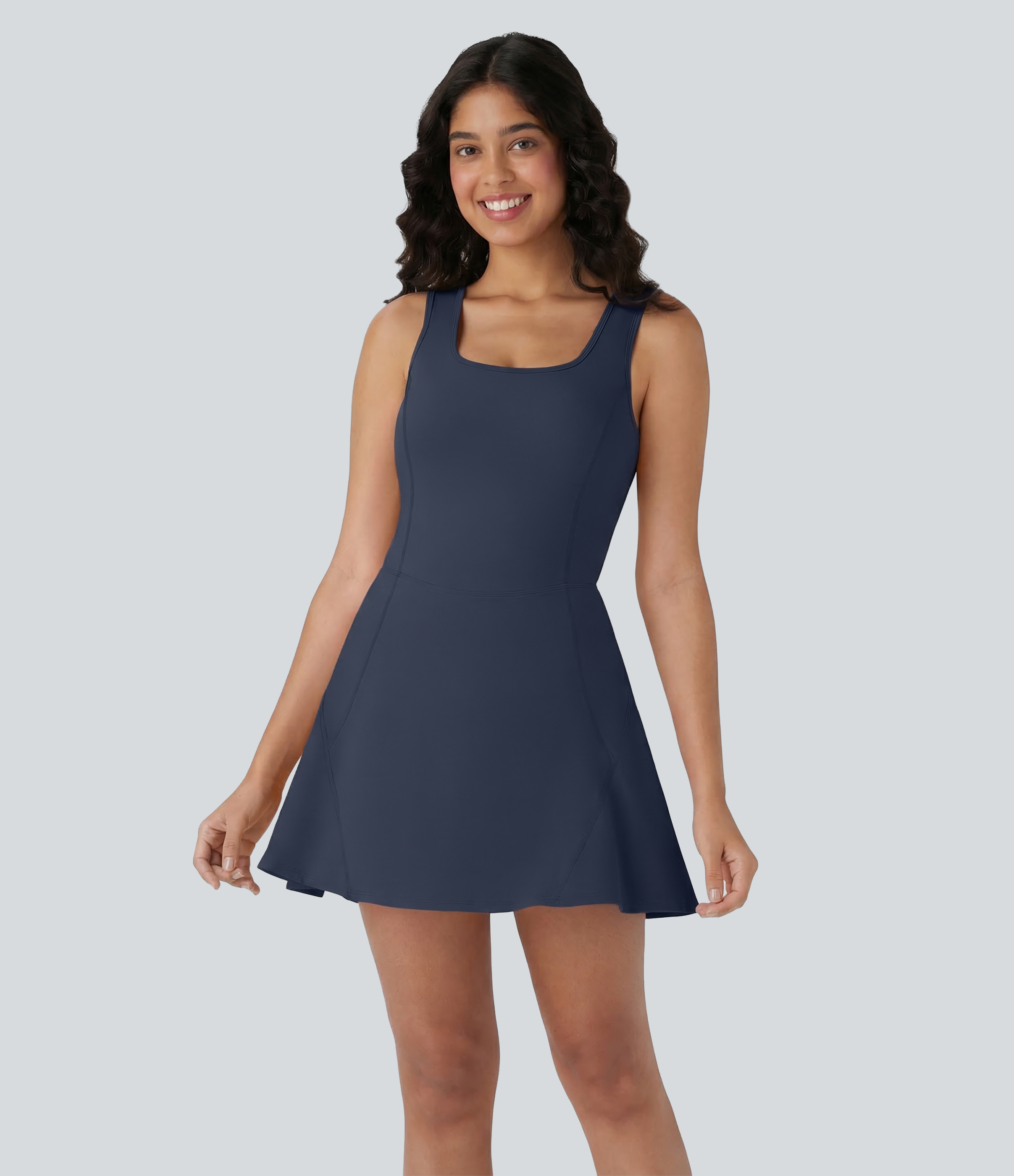 Softlyzero™ Airy Robe Sport de danse courte 2-en-1 avec dos nu croisé, encolure en U et poches latérales - Mood Indigo