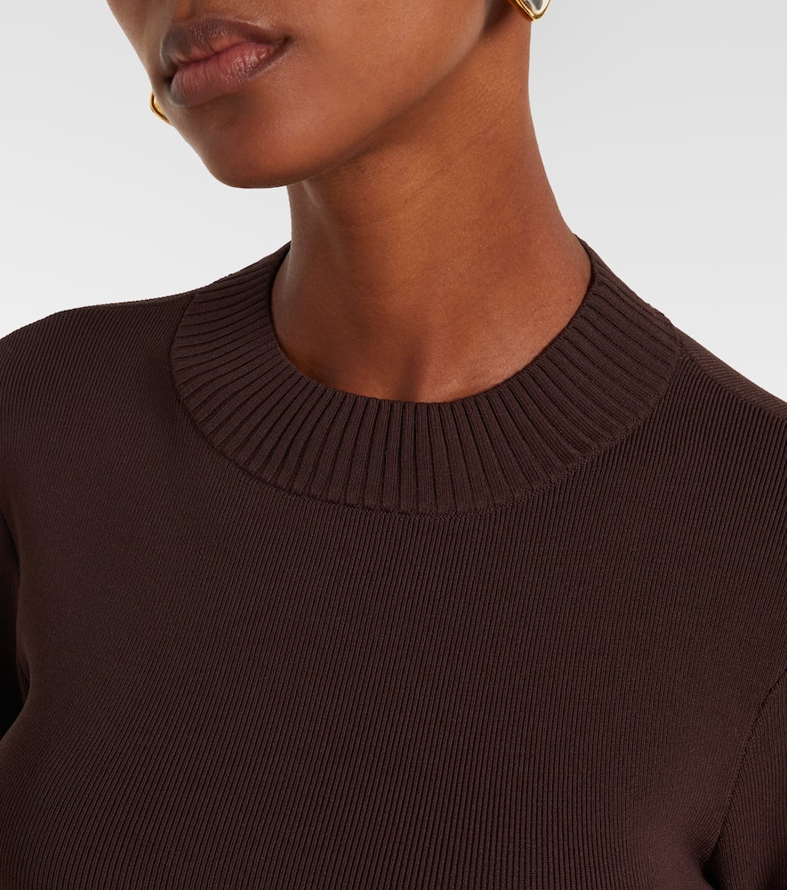 Asymmetric knitted crop top