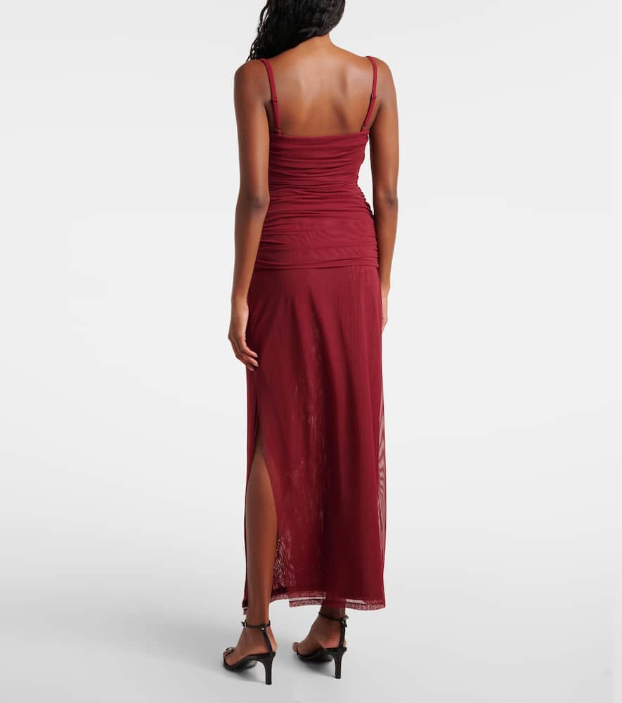 Sleevless top