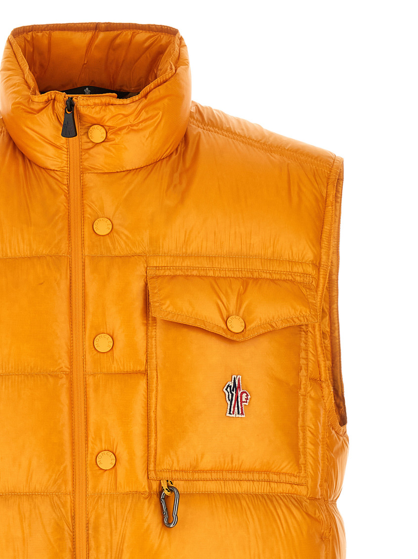 Uychi Vest