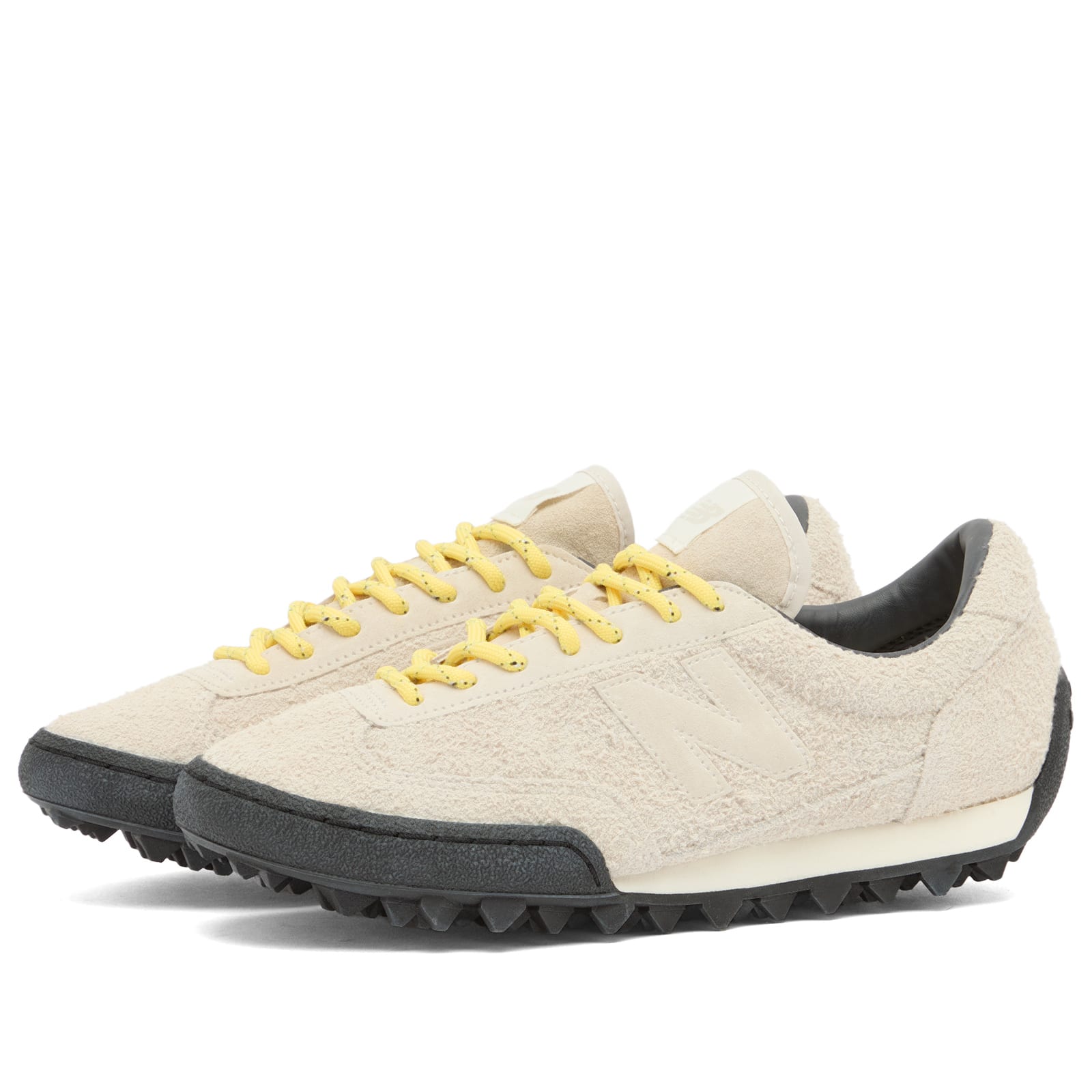 Women's Gator Run Sneaker in Star Burst/Sea Salt