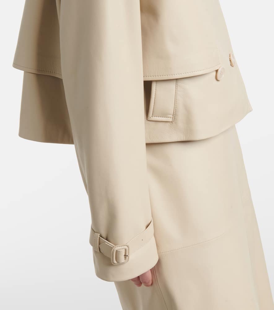 Cropped leather jacket