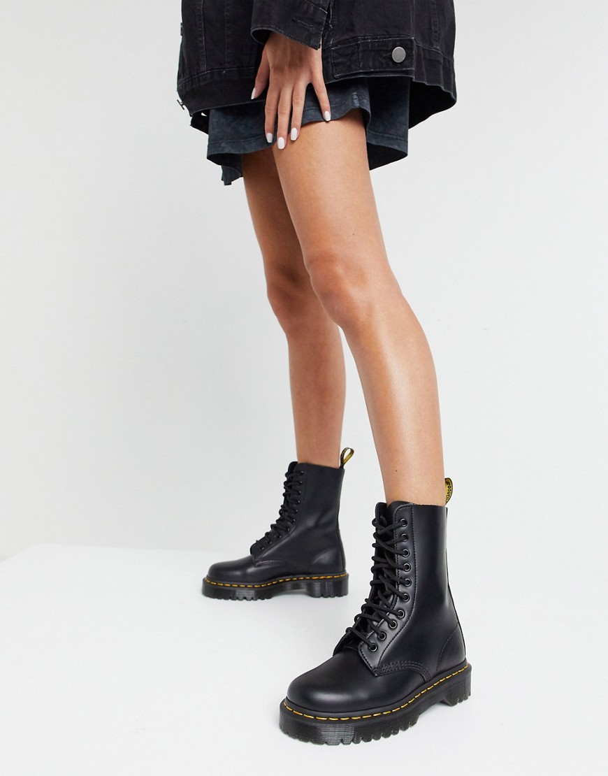 1490 10 eye bex boots in black