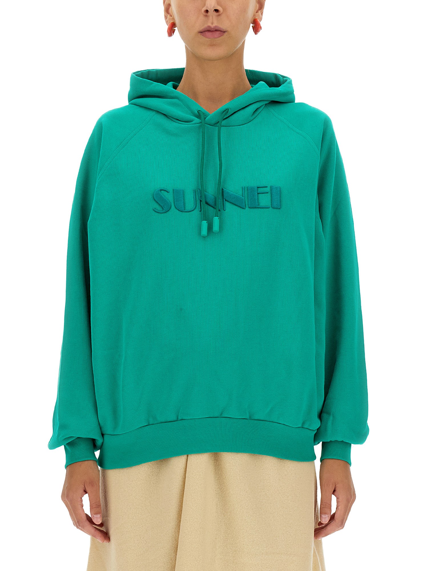 Sweatshirt with logo