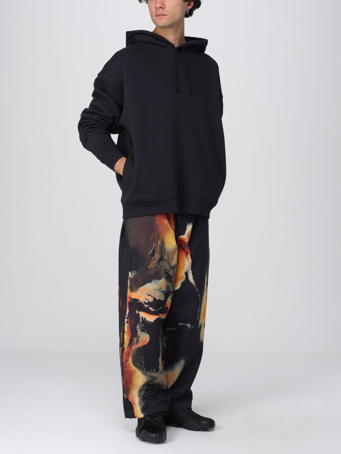 Sweatshirt Men color Black
