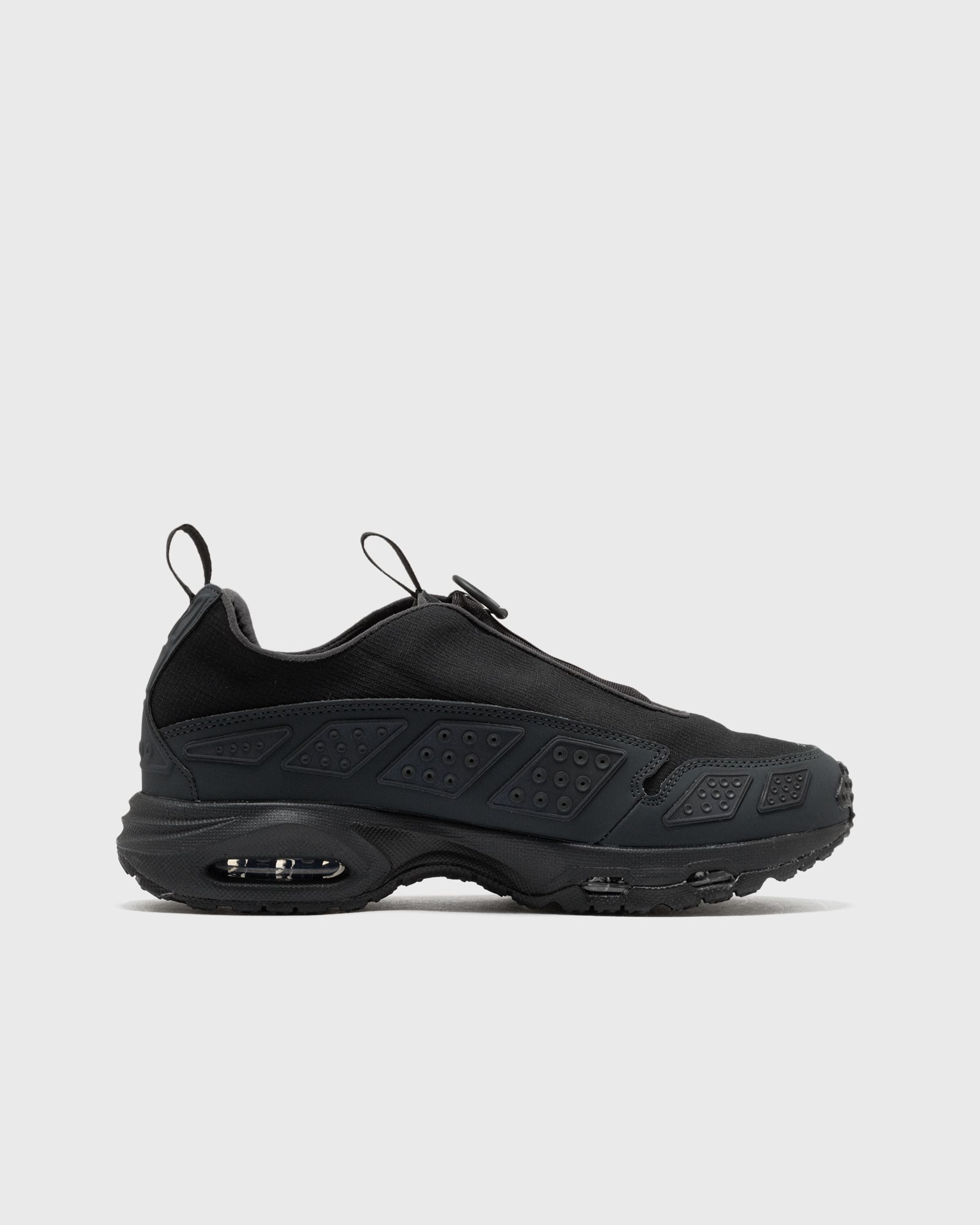 WMNS AIR MAX SNDR GTX black male Lowtop now available at BSTN