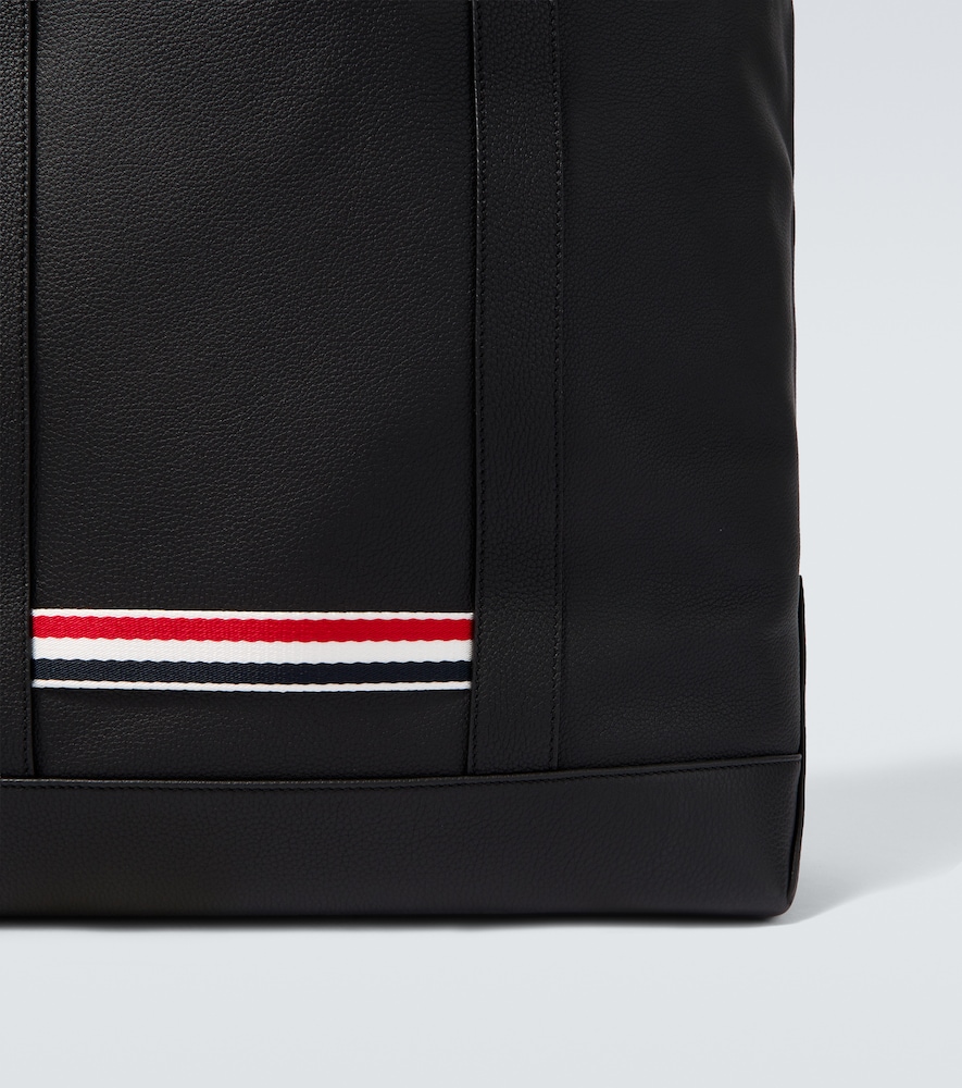 Leather tote bag