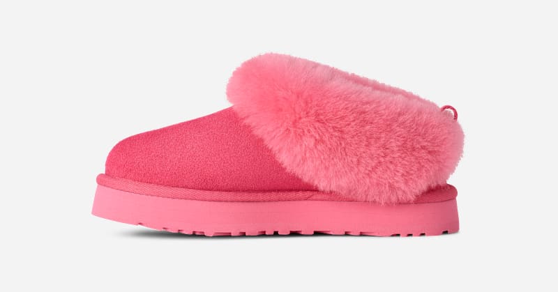 ® Kids' Tazzelle Sheepskin Slippers in Pink Bloom