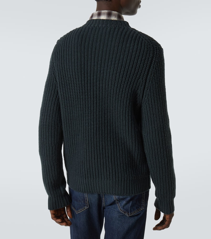 Wool and cashmere sweater