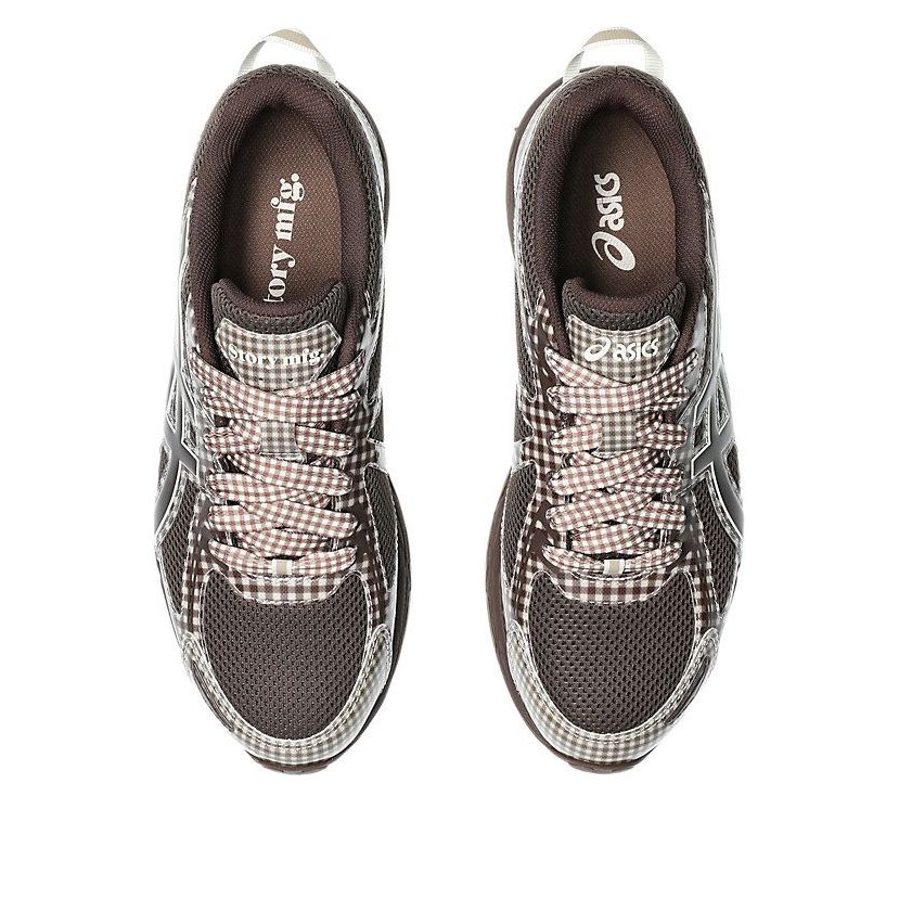 X Story mfg. Gel-Venture 6 'Reddish Brown Gingham'