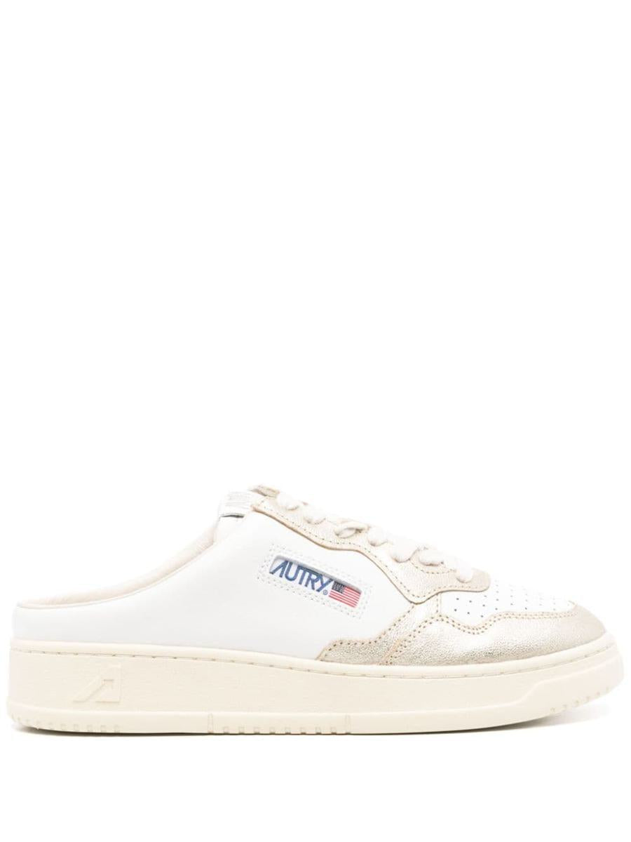 Medalist Low Mule Sneakers in Wht/Platinum