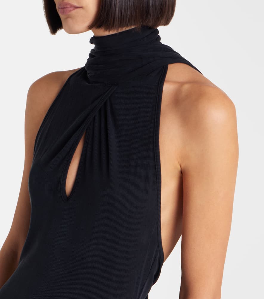 Sele cutout halterneck gown