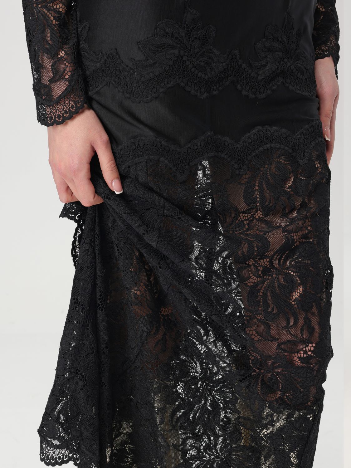 Floral lace-appliqué maxi dress - Black