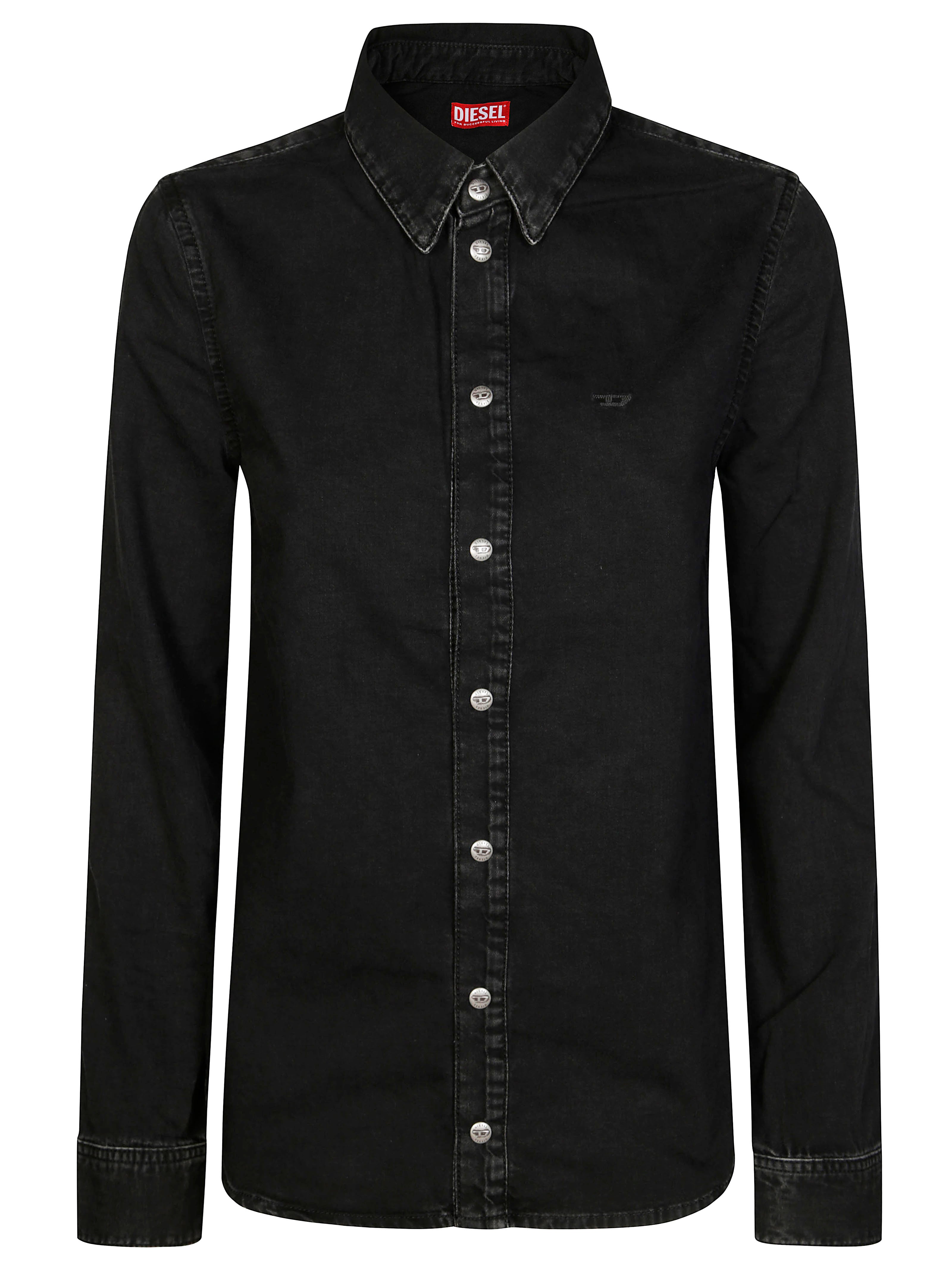 Chic Women's Button-Up Shirt