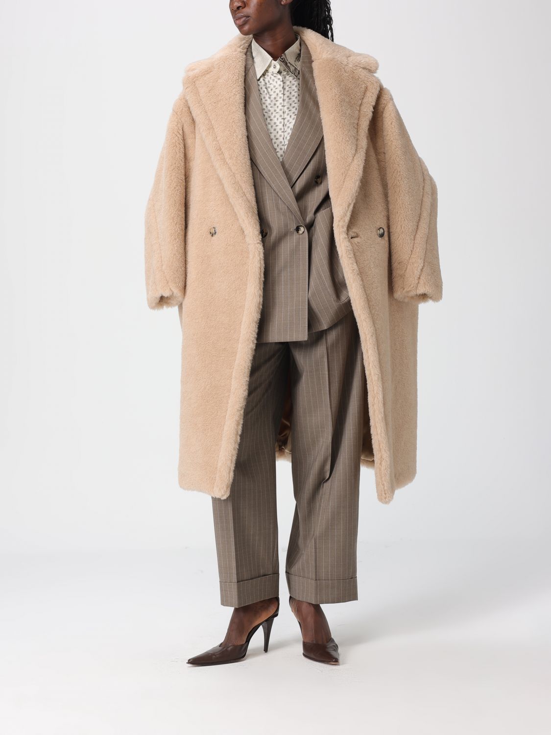 Blazer Woman color Beige