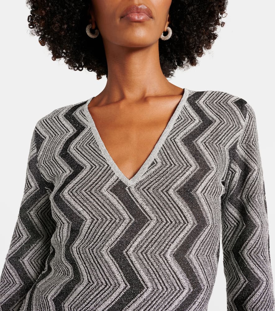 Zig Zag metallic knit sweater
