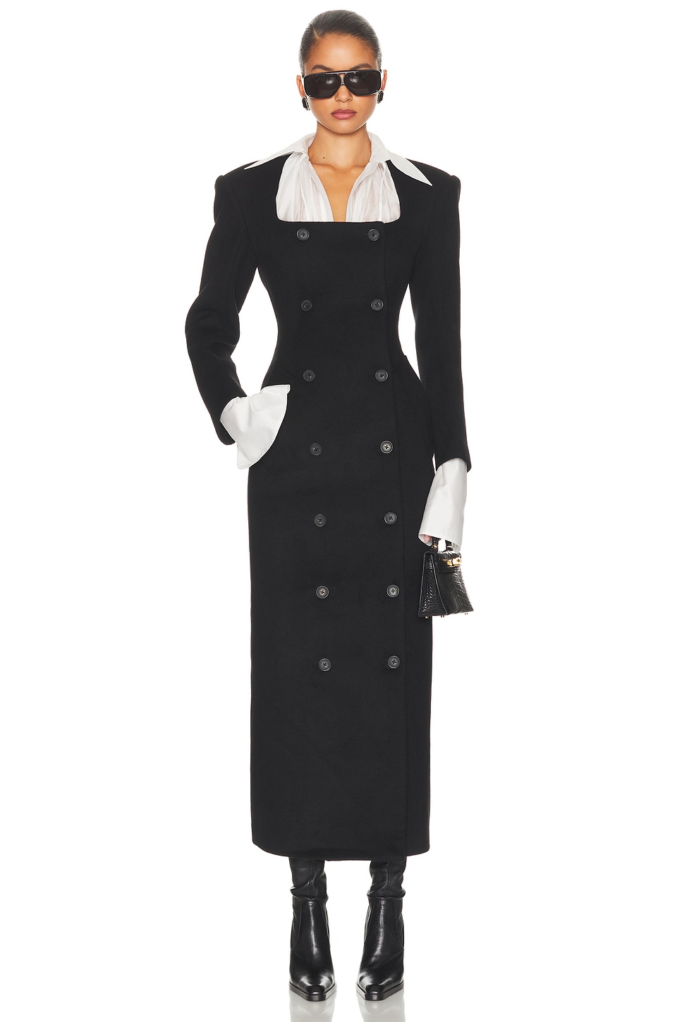 Helsa The Hourglass Coat in Black - Black. M also in