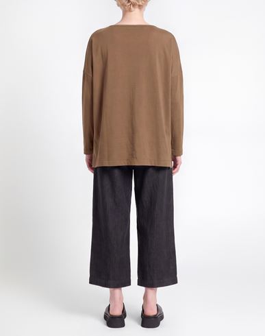 Woman T