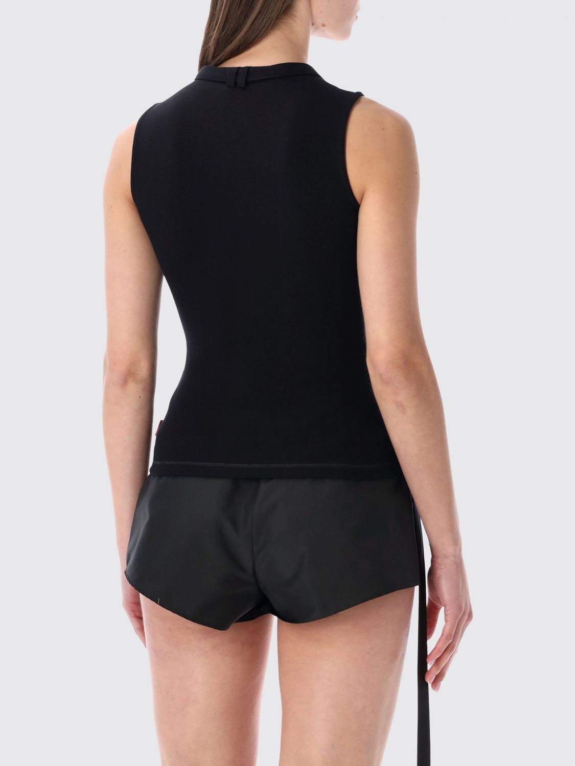 Top Woman color Black