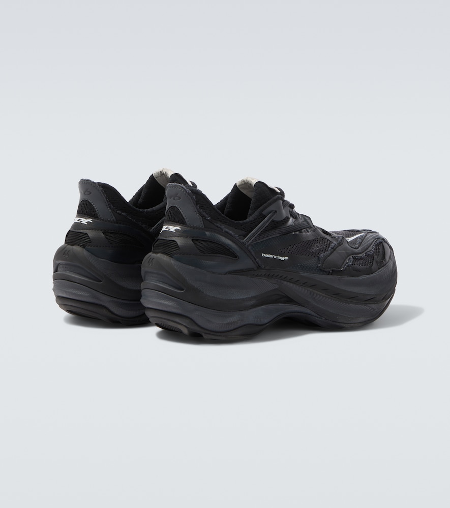 Jet sneakers