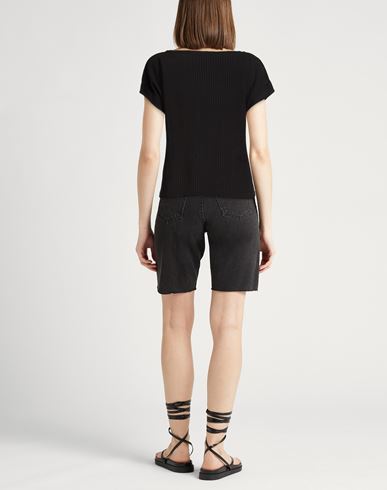 Woman T