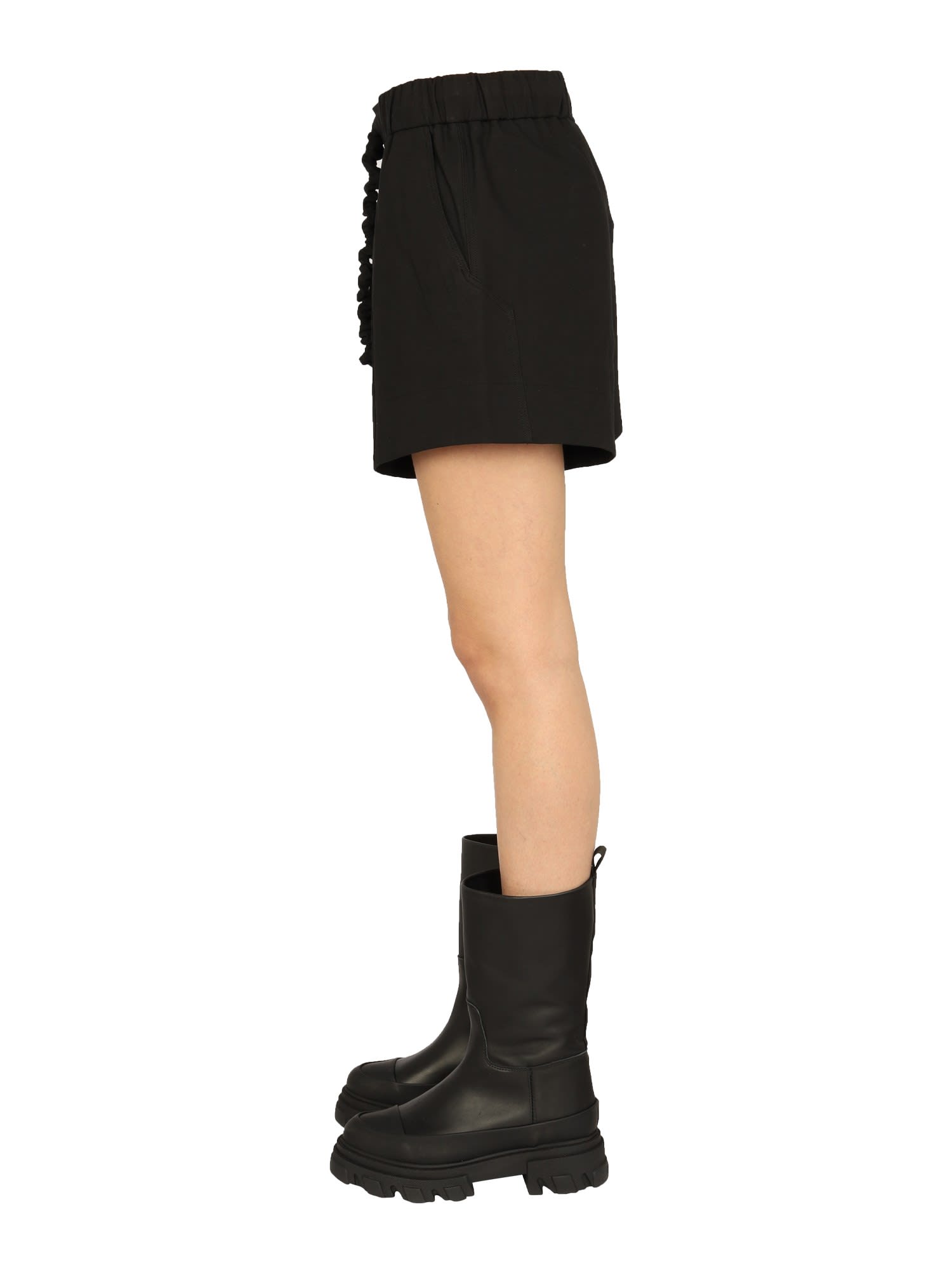 Crinkled drawstring-detail shorts