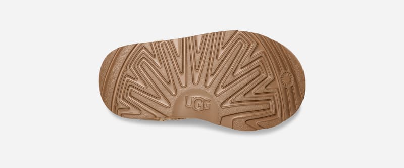 ® Toddlers' Classic II Boot Sheepskin Classic Boots in Sand