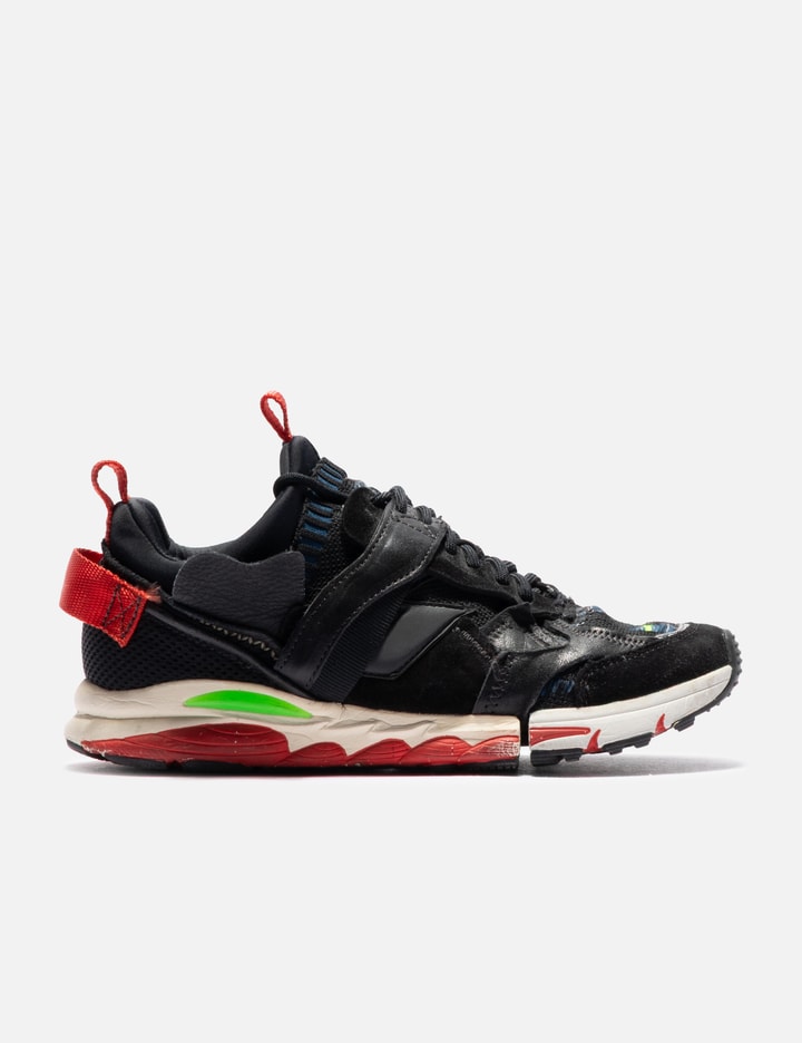 Manifesto Sneakers