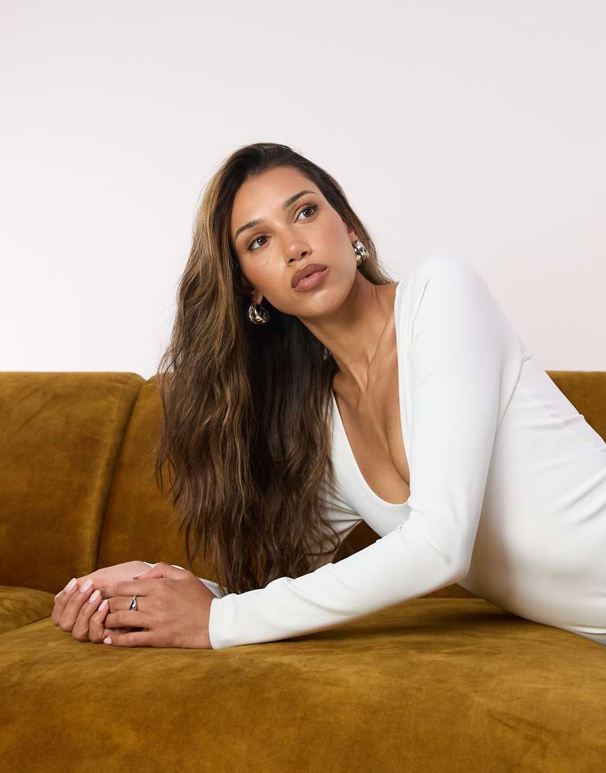 Scuba scoop long sleeve bodysuit in white