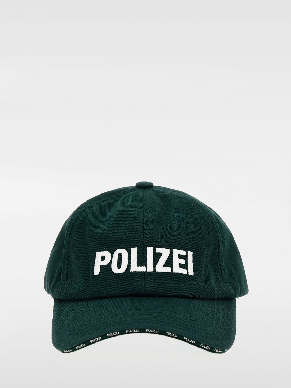 Embroidered cap - Green