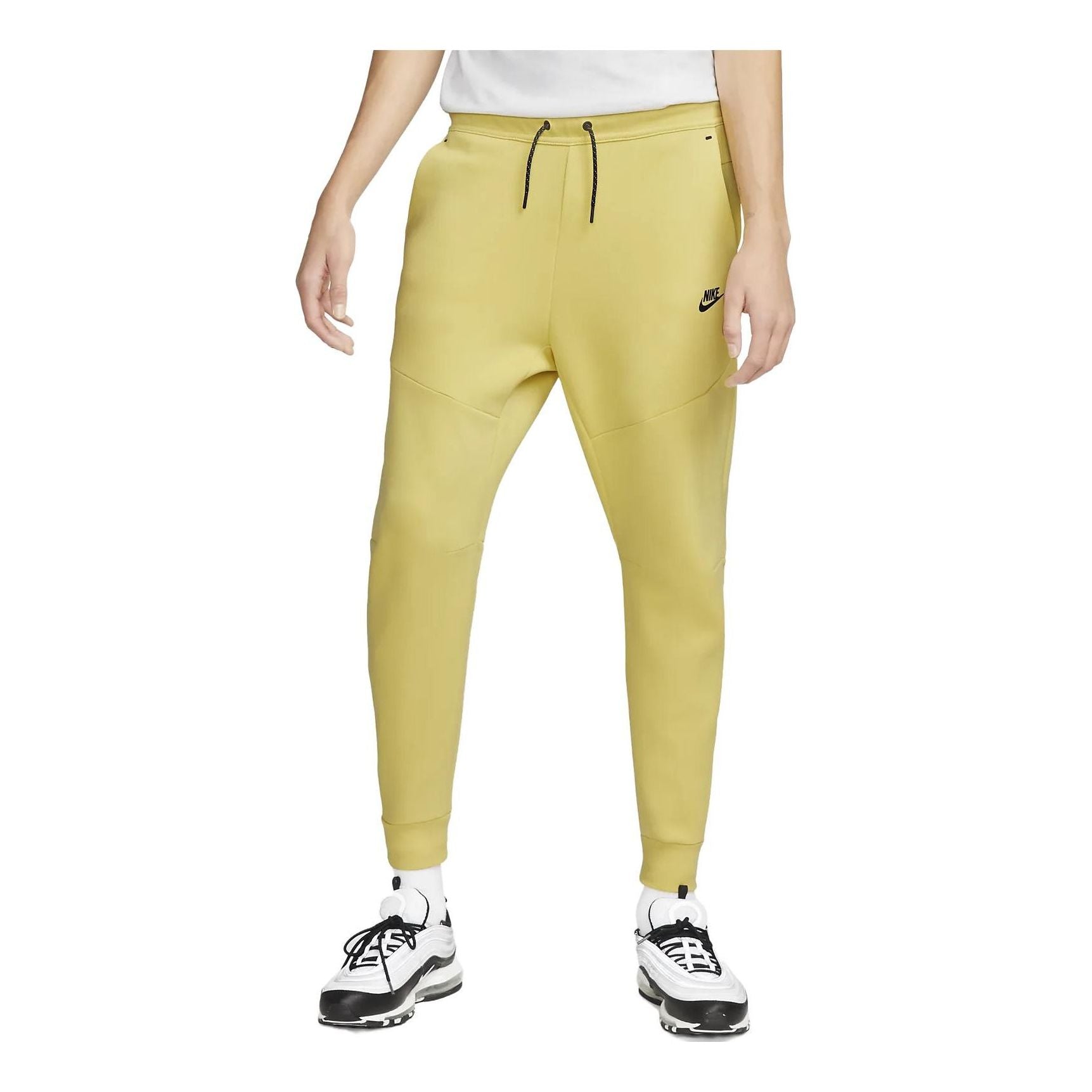 Sportswear Tech Fleece Joggers 'Saturn Gold'