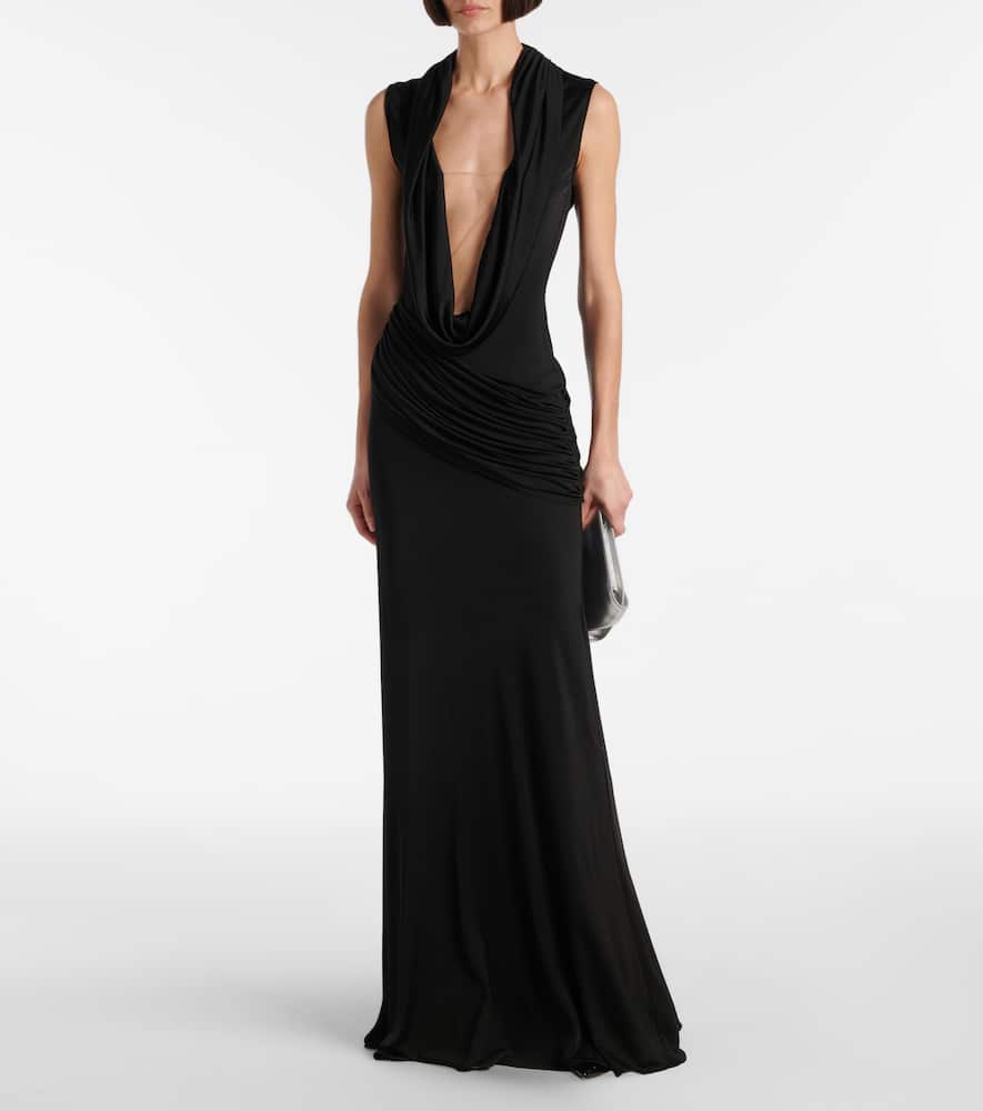 Sleeveless gown