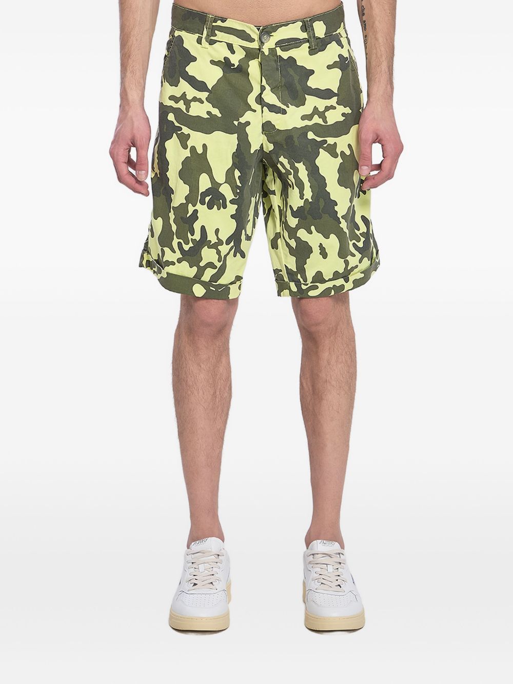 Camouflage bermuda shorts - Green