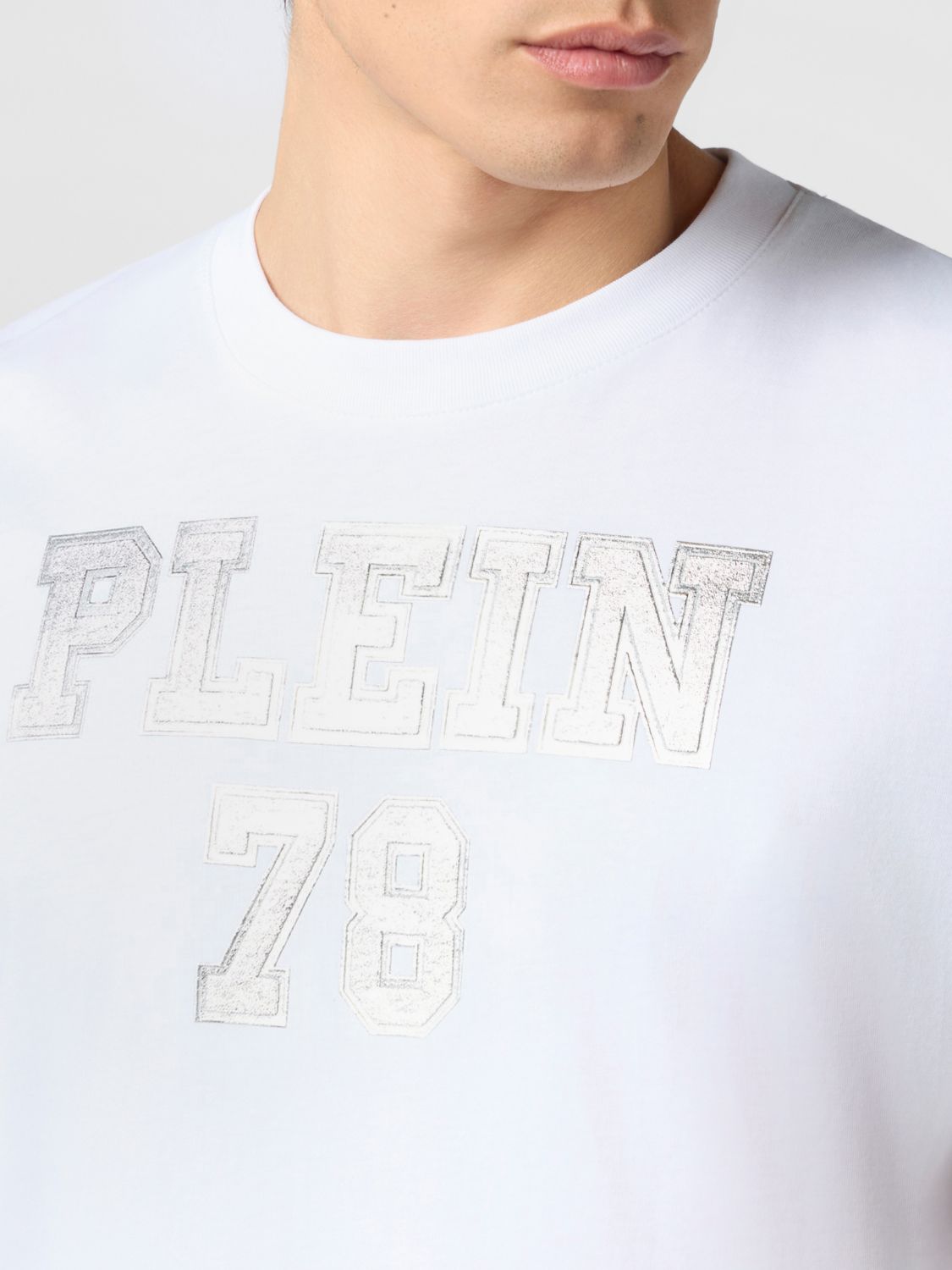 T-Shirt Men color White