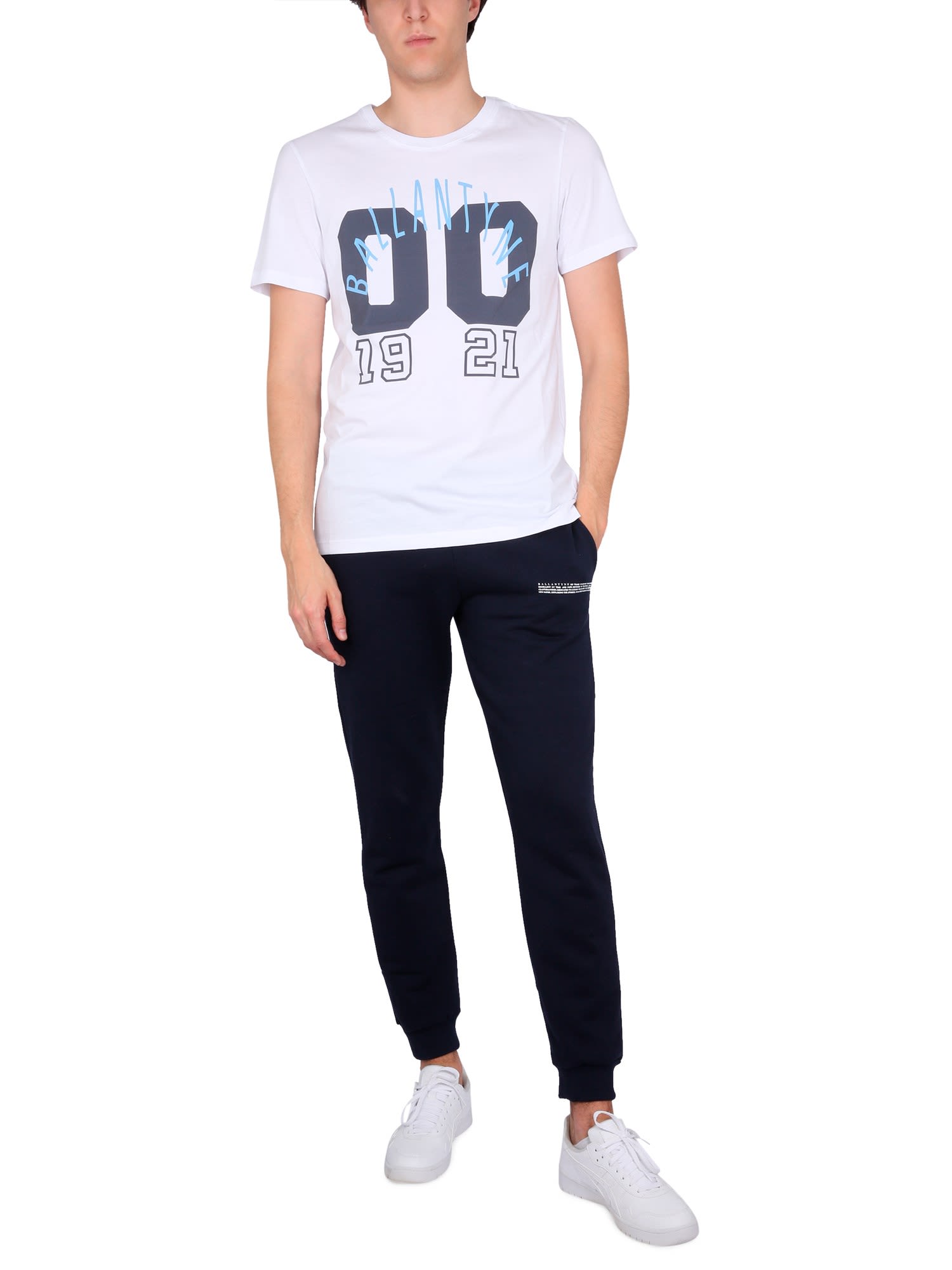 T-Shirts Crewneck T-Shirt