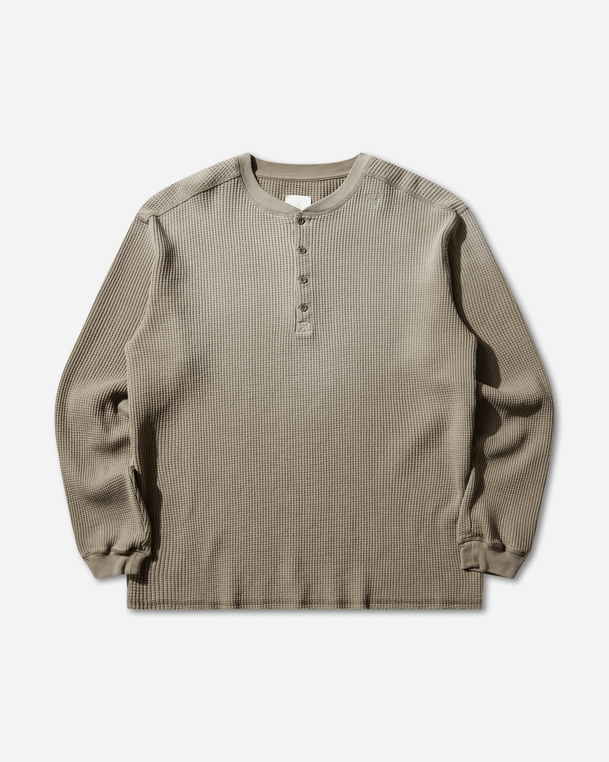 Men s Bee Sun Faded Organic Waffle Serafino Long Sleeve Top Grey / Green