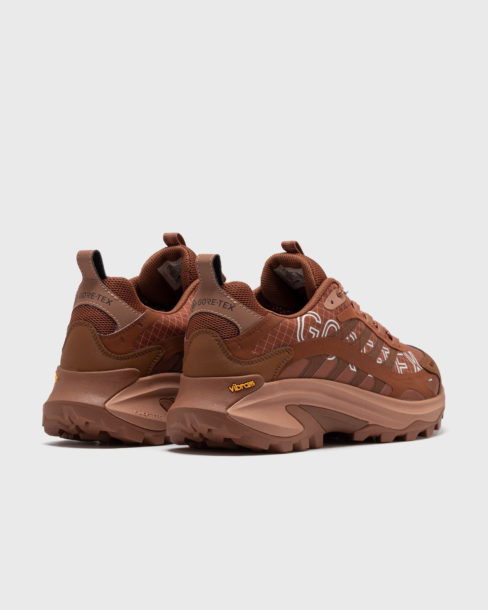 MOAB SPEED 2 GTX BL SE/NUTSHELL brown male Lowtop now available at BSTN