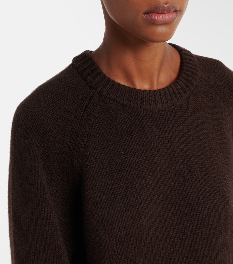 Wool and cashmere sweater