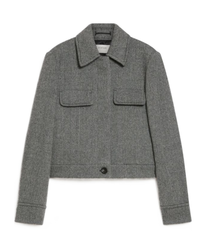Long-sleeved wool jacket