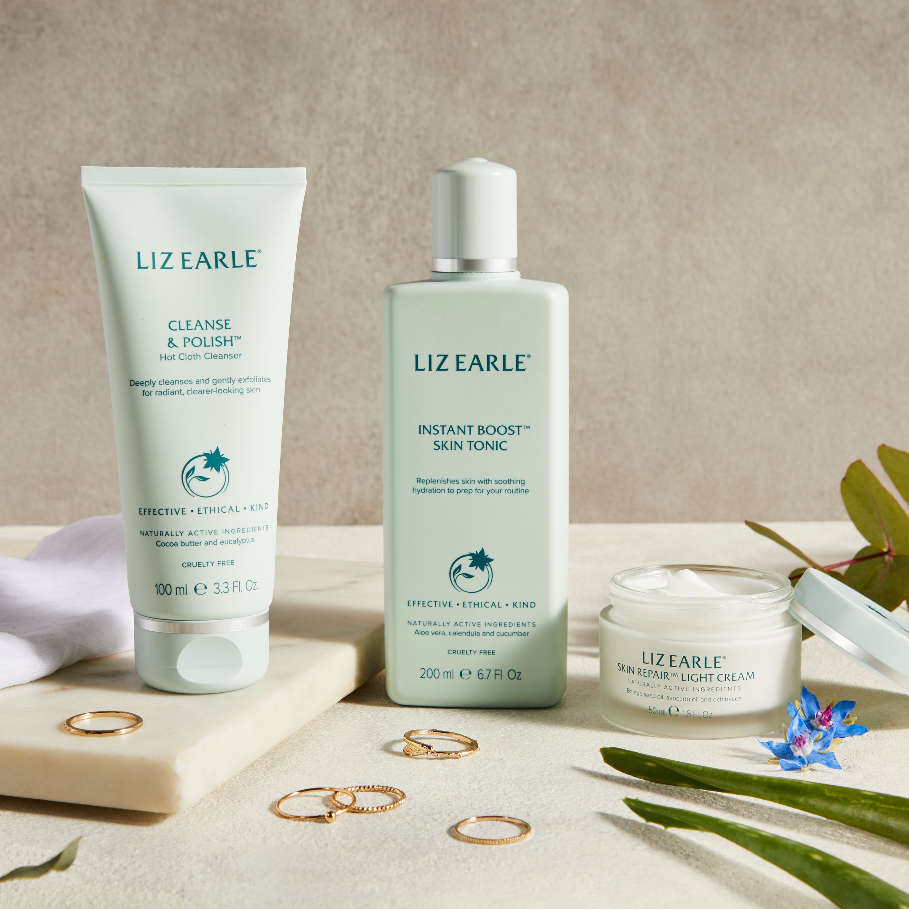 Skincare Routine - Essentials For Combination Skin with Botanical Essence No.15