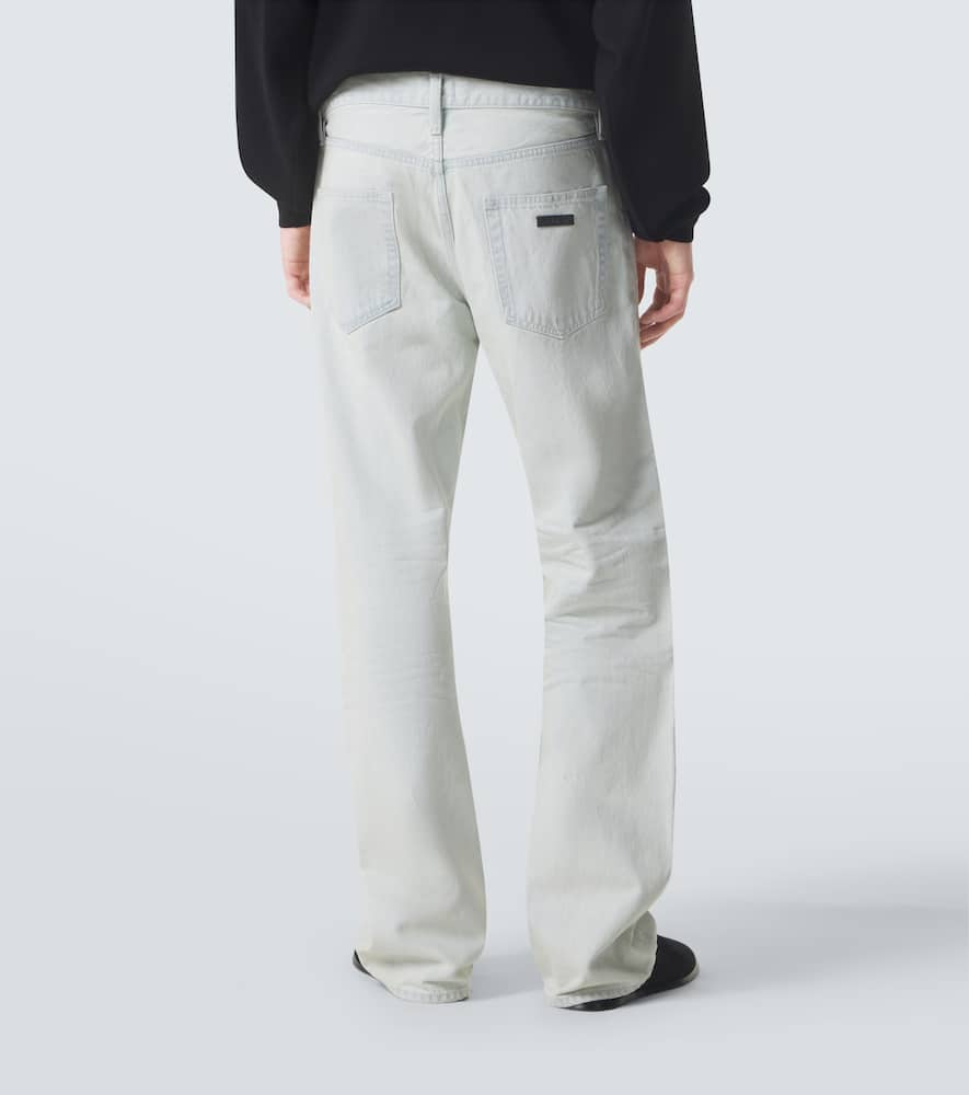 Straight jeans