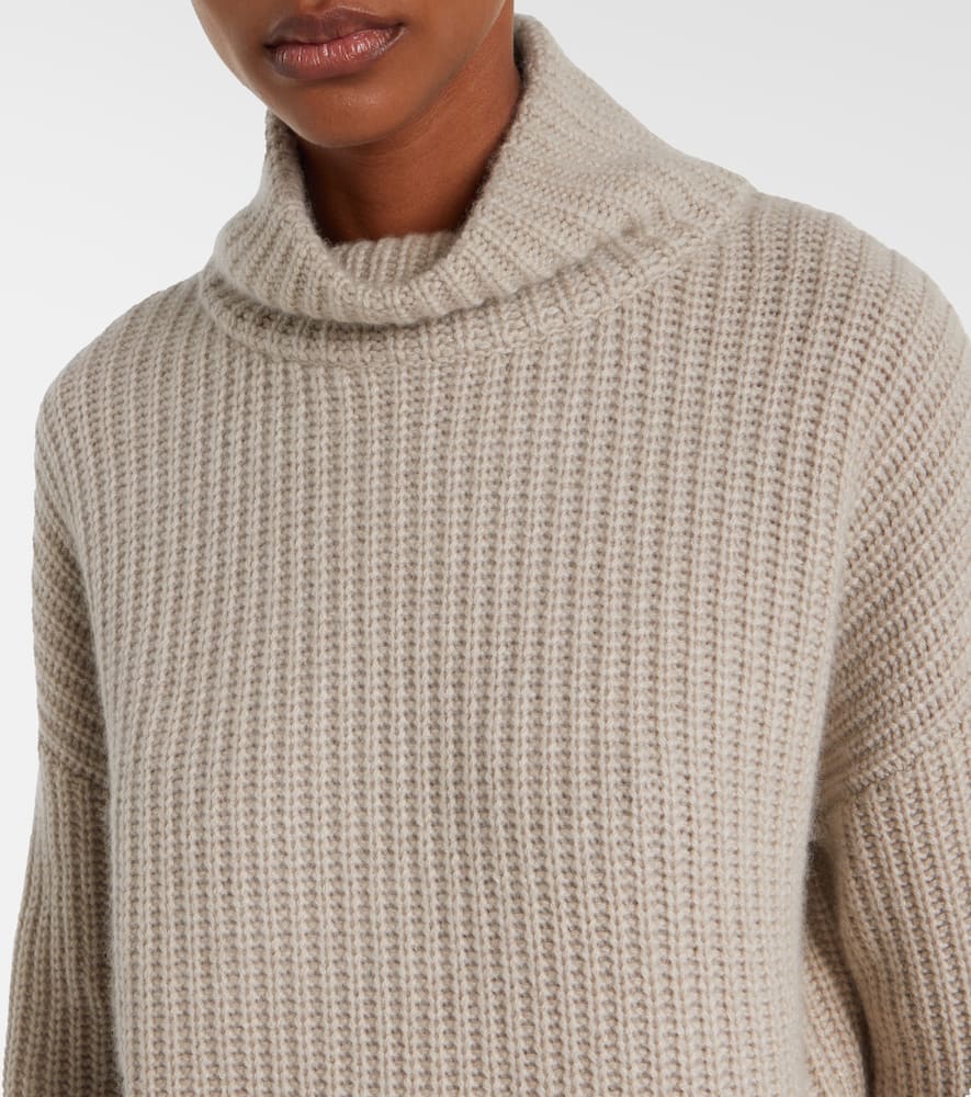 Julina cashmere turtleneck sweater