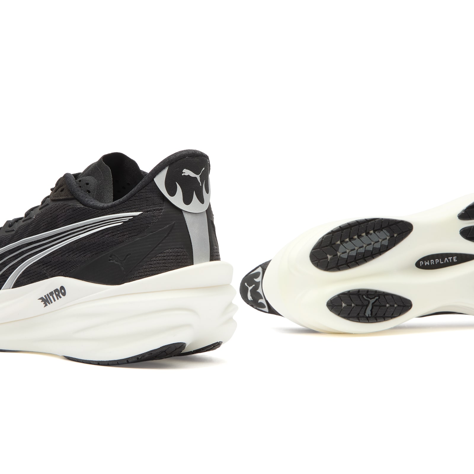 Men's Deviate NITRO 4 Sneaker Black/White/Silver