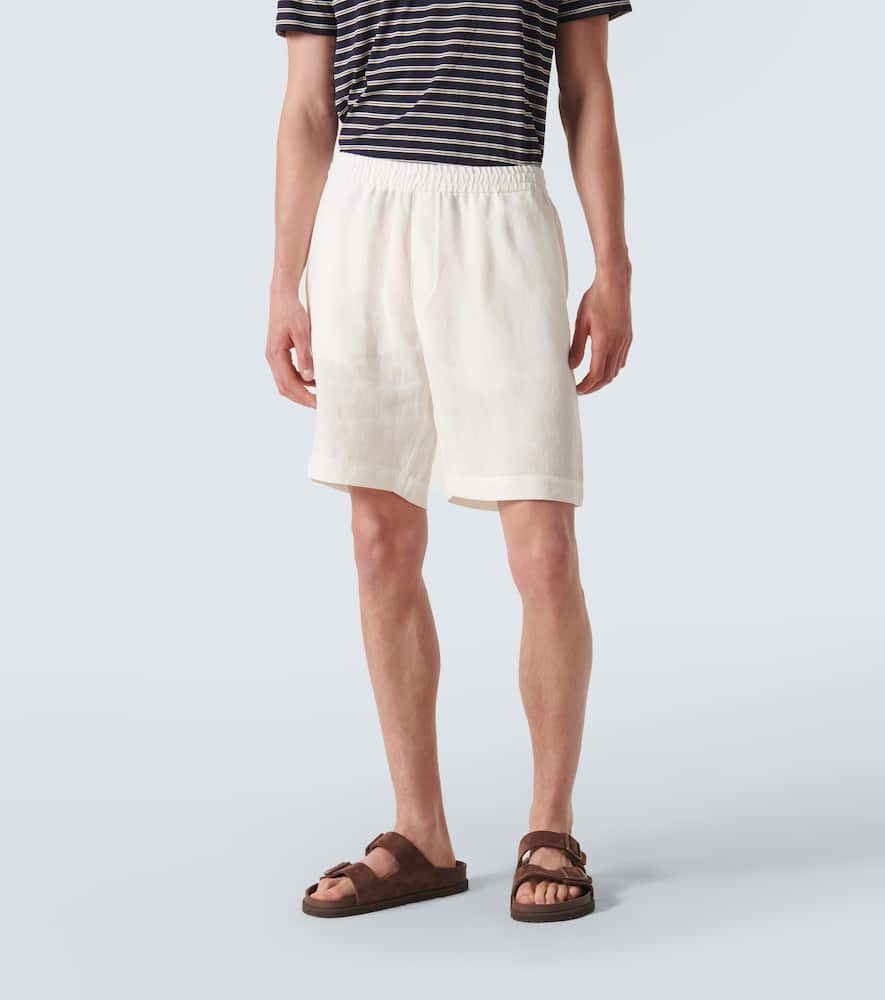 Linen shorts