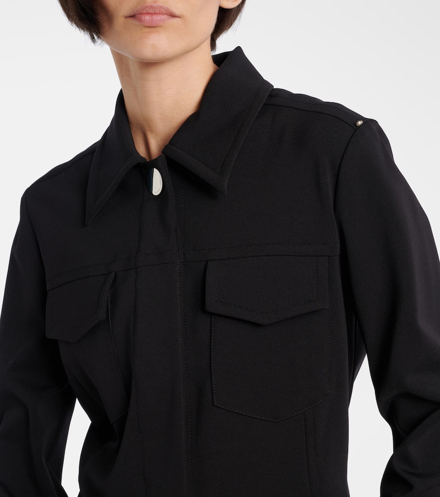 Wells jacket